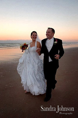 Best Wedding photographer at The Shores, Daytona Beach - Sandra Johnson (SJFoto.com)